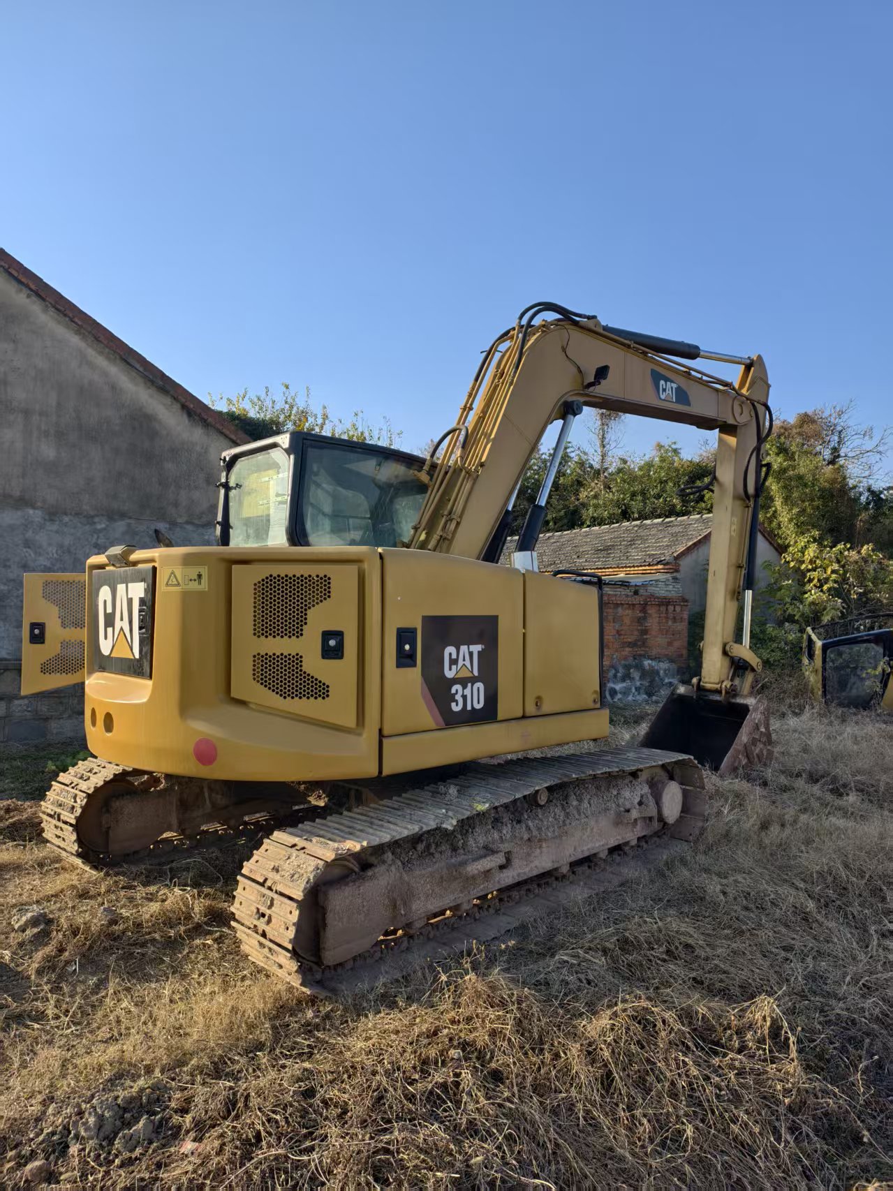 CAT 310