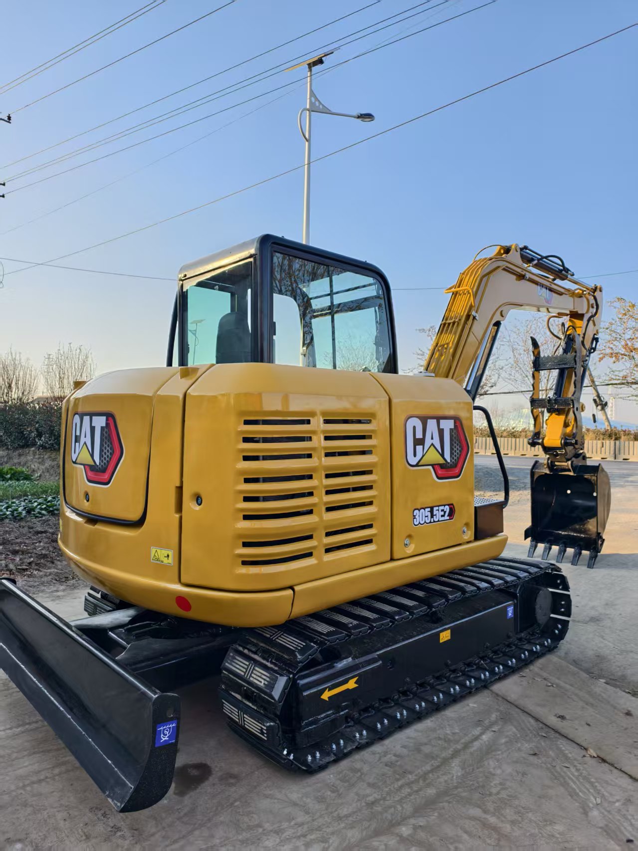 CAT305.5E