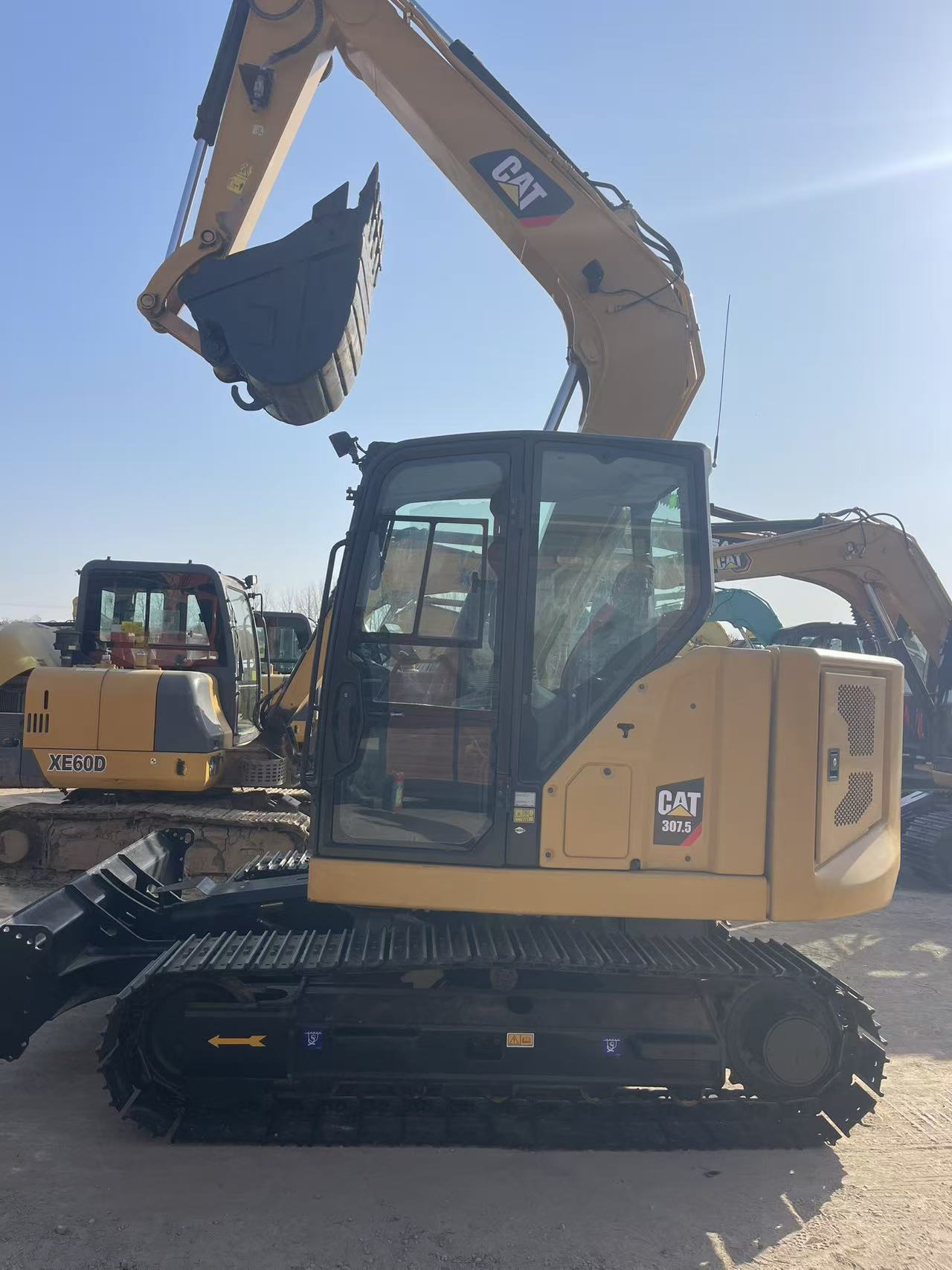 CAT307.5