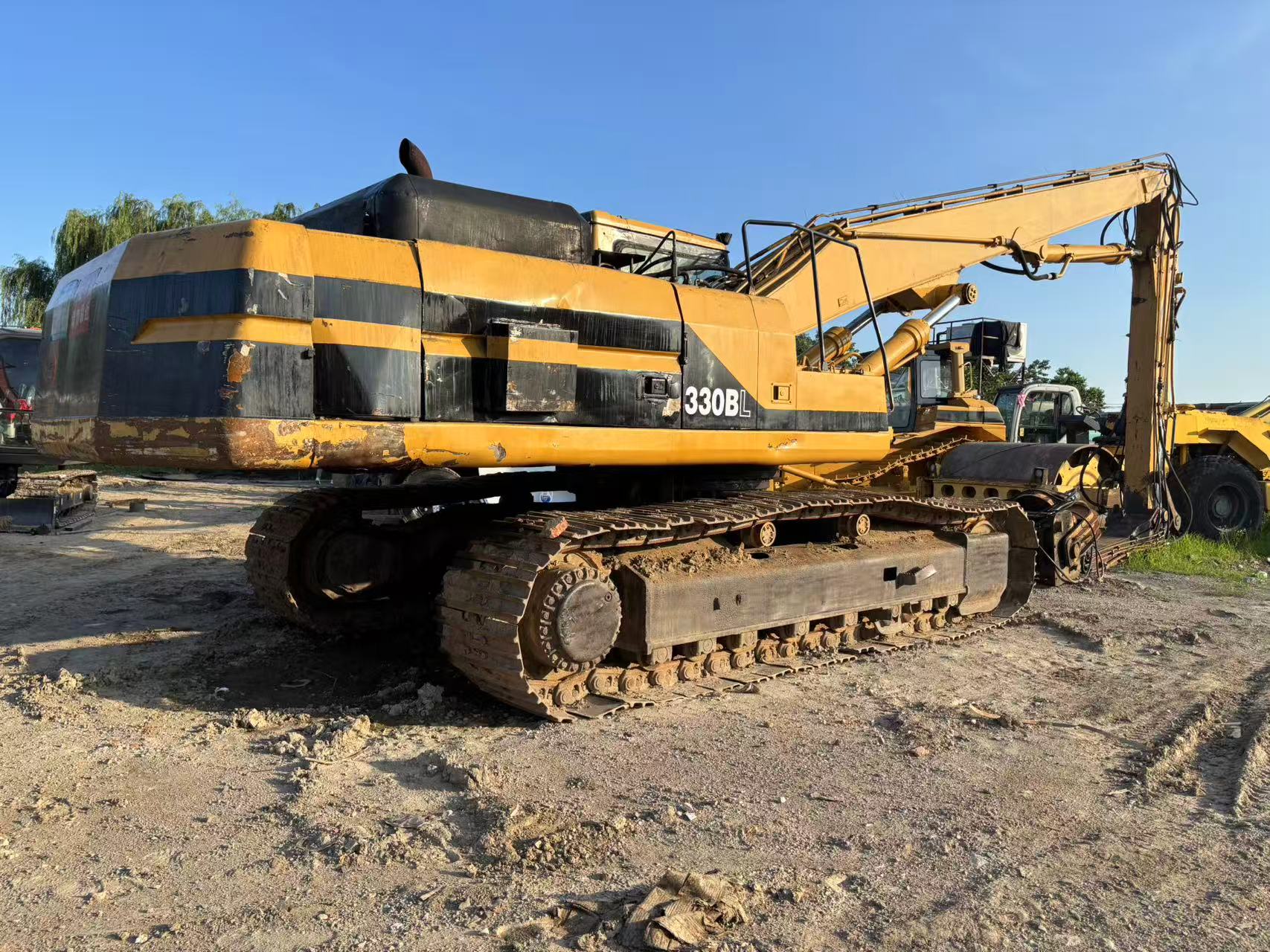 CAT 330BL